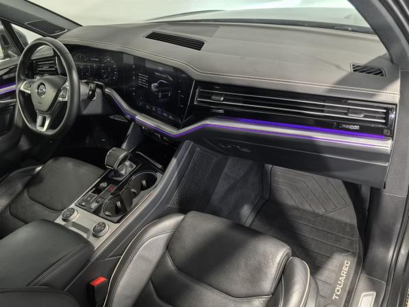 Volkswagen Touareg III с пробегом 2019 года, цена 5 099 000 рублей, 120673 км, внедорожник, Автокод Объявления
