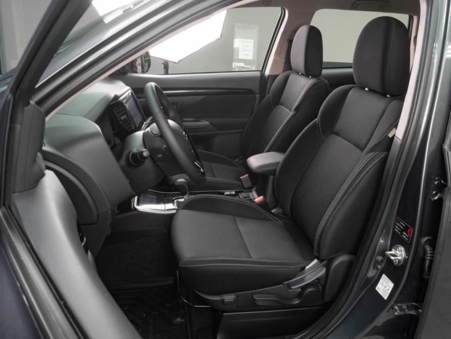 Mitsubishi Outlander III Рестайлинг 3 Тюмень  - изображение 15