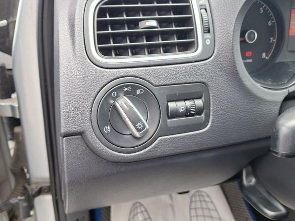 Volkswagen Polo V с пробегом 2013 года, цена 643 000 рублей, 175153 км, седан, Автокод Объявления