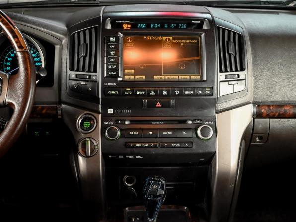 Toyota Land Cruiser 200 Series с пробегом 2011 года, цена 3 250 000 рублей, 376581 км, внедорожник, Автокод Объявления