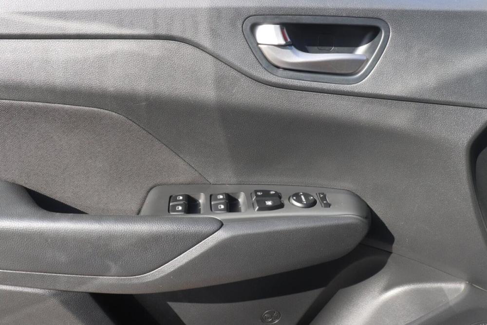 Hyundai Solaris II Казань  - изображение 9