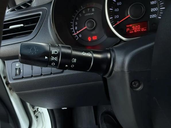Kia Rio III с пробегом 2013 года, цена 898 000 рублей, 164320 км, седан, Автокод Объявления