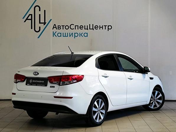 Kia Rio III Рестайлинг с пробегом 2016 года, цена 1 229 000 рублей, 113373 км, седан, Автокод Объявления