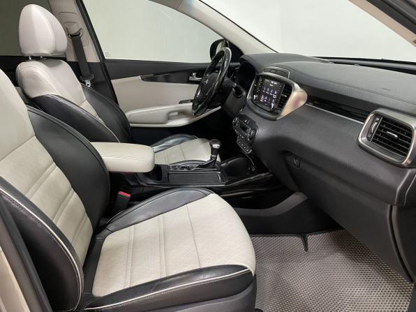 Kia Sorento III Prime Рестайлинг с пробегом 2018 года, цена 2 950 000 рублей, 192952 км, внедорожник, Автокод Объявления
