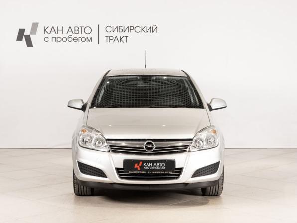 Opel Astra H Рестайлинг с пробегом 2013 года, цена 527 000 рублей, 215664 км, седан, Автокод Объявления
