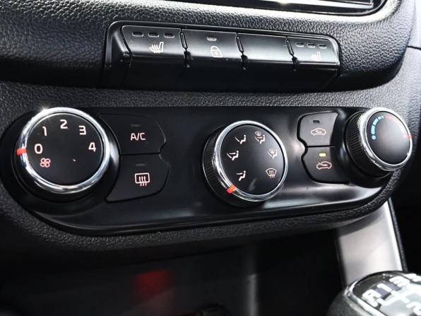 Kia Ceed II с пробегом 2014 года, цена 791 000 рублей, 176600 км, хэтчбек, Автокод Объявления