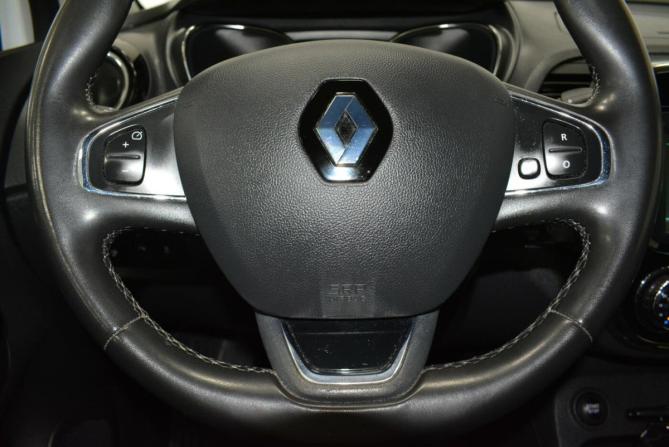 Renault Kaptur I с пробегом 2019 года, цена 1 649 000 рублей, 132000 км, внедорожник, Автокод Объявления