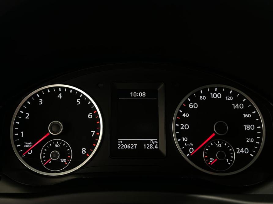 Volkswagen Tiguan I Рестайлинг Санкт-Петербург  - изображение 23
