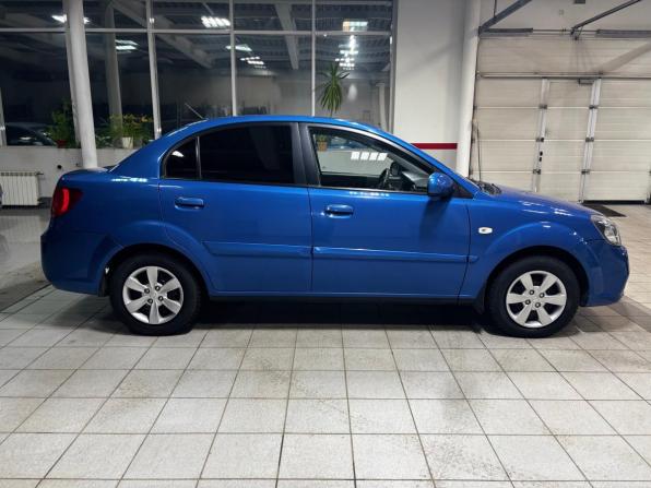Kia Rio II Рестайлинг с пробегом 2011 года, цена 689 000 рублей, 177800 км, седан, Автокод Объявления