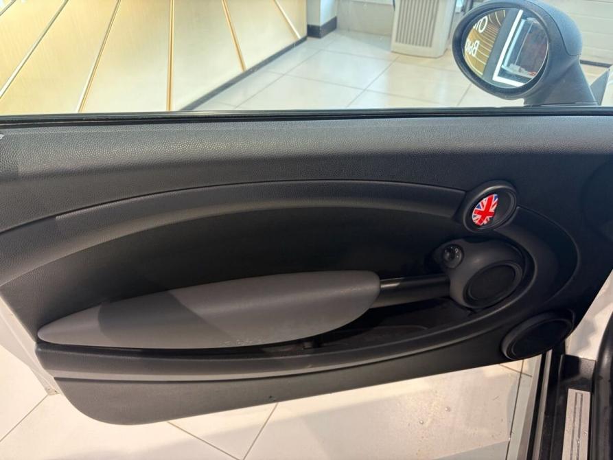 Mini Hatch II (R56) Екатеринбург  - изображение 8