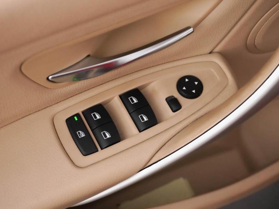 BMW 3 серии VI (F3x) Москва  - изображение 18