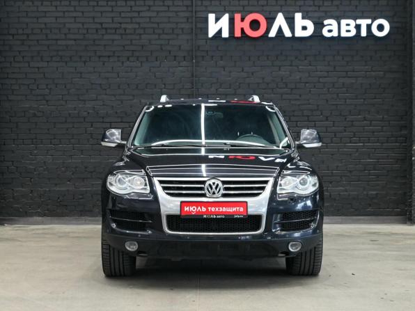Volkswagen Touareg I Рестайлинг с пробегом 2007 года, цена 1 300 000 рублей, 199008 км, внедорожник, Автокод Объявления