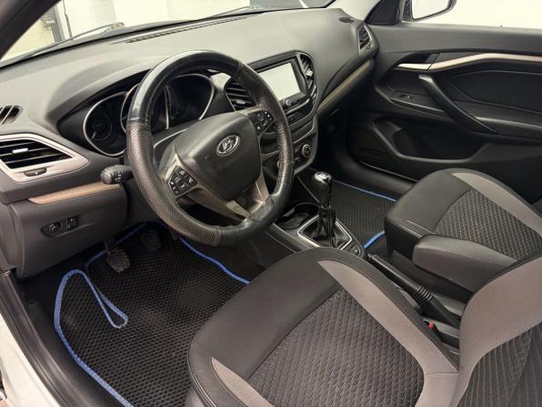 Lada (ВАЗ) Vesta I с пробегом 2017 года, цена 999 000 рублей, 120723 км, седан, Автокод Объявления