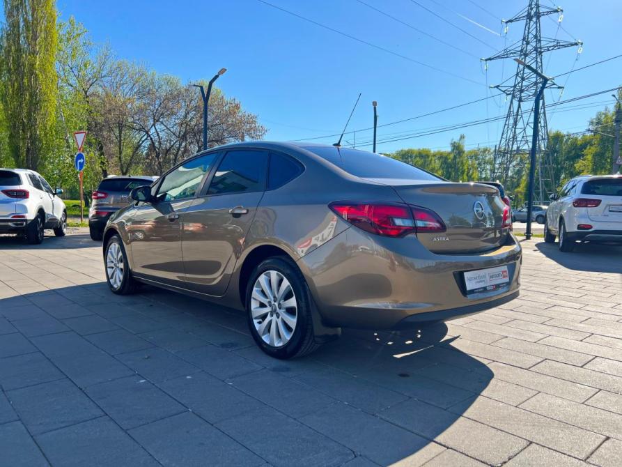 Opel Astra J Рестайлинг Стерлитамак  - изображение 4