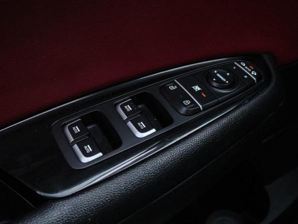 Kia Optima IV Рестайлинг с пробегом 2019 года, цена 2 649 000 рублей, 73089 км, седан, Автокод Объявления