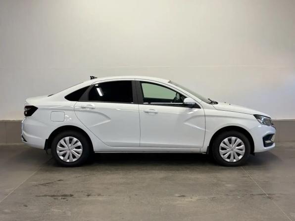 Lada (ВАЗ) Vesta I Рестайлинг (NG) с пробегом 2023 года, цена 1 209 000 рублей, 17176 км, седан, Автокод Объявления
