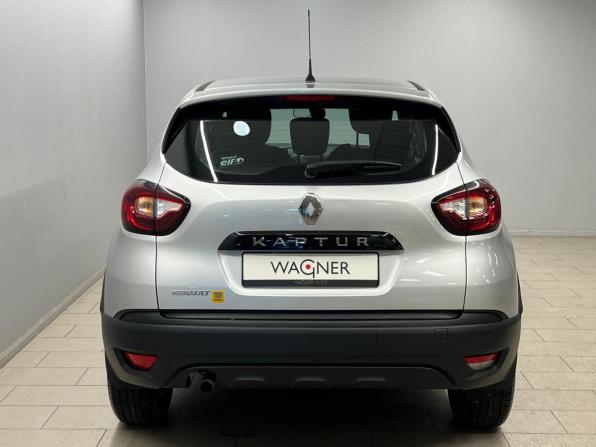 Renault Kaptur I с пробегом 2019 года, цена 1 268 000 рублей, 117693 км, внедорожник, Автокод Объявления