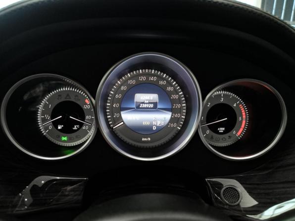 Mercedes-Benz CLS II (C218) Рестайлинг с пробегом 2014 года, цена 2 650 000 рублей, 238919 км, седан, Автокод Объявления