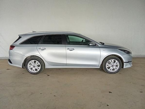 Kia Ceed III Рестайлинг с пробегом 2022 года, цена 1 800 000 рублей, 123687 км, универсал, Автокод Объявления