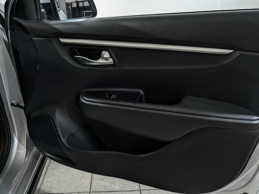 Kia Rio IV Рестайлинг Химки  - изображение 25
