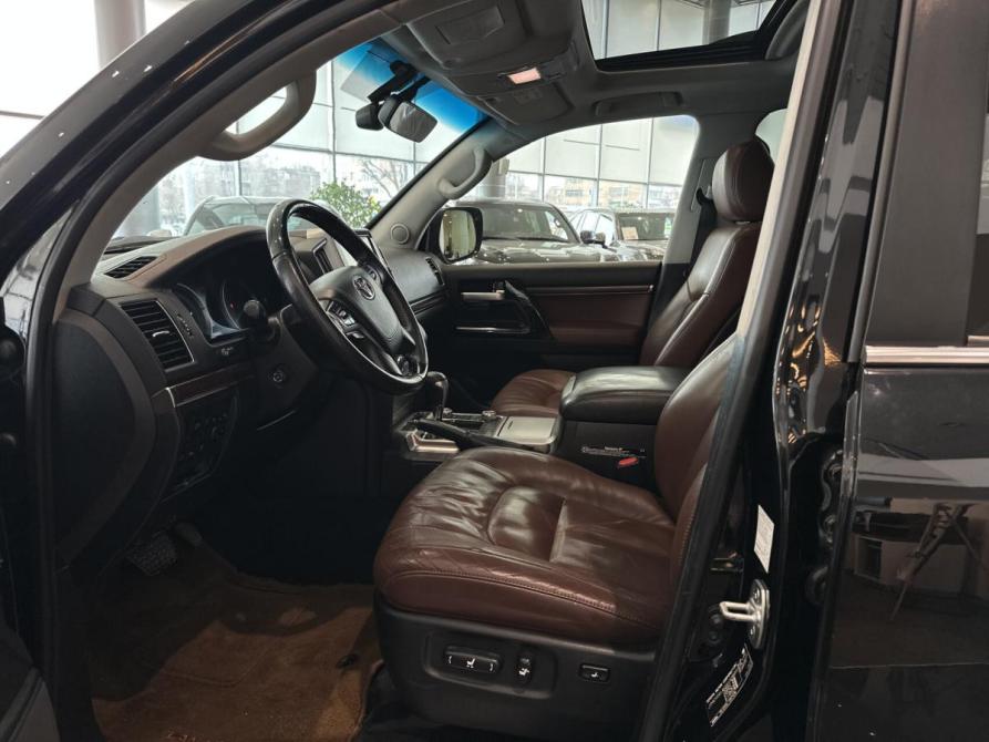Toyota Land Cruiser 200 Series Рестайлинг 2 Казань  - изображение 20