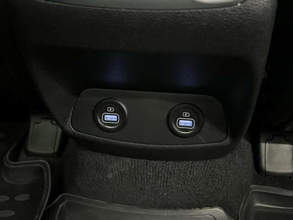 Hyundai Santa Fe IV Рестайлинг с пробегом 2023 года, цена 3 870 000 рублей, 63404 км, внедорожник, Автокод Объявления