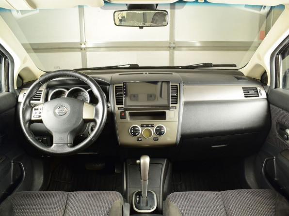Nissan Tiida I Рестайлинг с пробегом 2011 года, цена 749 999 рублей, 132488 км, седан, Автокод Объявления