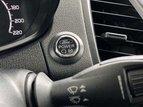 Ford EcoSport II с пробегом 2014 года, цена 868 000 рублей, 208407 км, внедорожник, Автокод Объявления