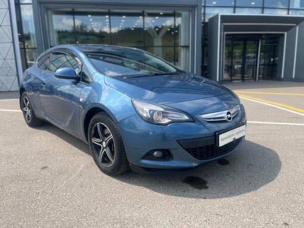 Opel Astra J Рестайлинг с пробегом 2013 года, цена 675 000 рублей, 156508 км, хэтчбек, Автокод Объявления