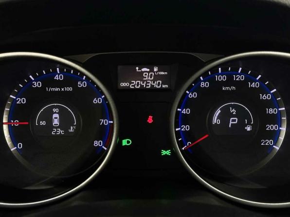 Hyundai ix35 I Рестайлинг с пробегом 2015 года, цена 1 165 000 рублей, 204340 км, внедорожник, Автокод Объявления