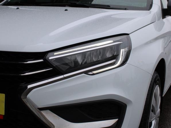 Lada (ВАЗ) Vesta I Рестайлинг (NG) с пробегом 2023 года, цена 1 189 000 рублей, 27179 км, седан, Автокод Объявления