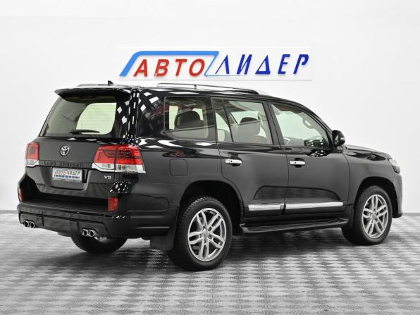 Toyota Land Cruiser 200 Series Рестайлинг 1 с пробегом 2014 года, цена 2 299 000 рублей, 120678 км, внедорожник, Автокод Объявления