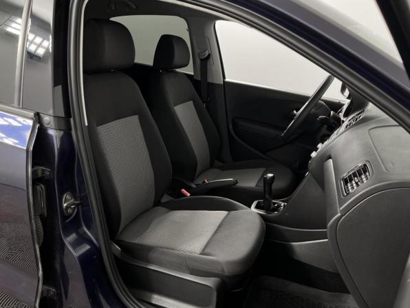 Volkswagen Polo V с пробегом 2012 года, цена 849 900 рублей, 78887 км, седан, Автокод Объявления