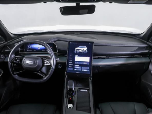 Geely Atlas II с пробегом 2024 года, цена 2 344 000 рублей, 26900 км, внедорожник, Автокод Объявления