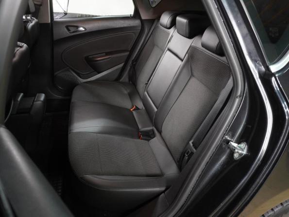 Opel Astra J Рестайлинг с пробегом 2013 года, цена 999 000 рублей, 154191 км, хэтчбек, Автокод Объявления
