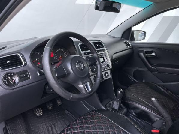 Volkswagen Polo V с пробегом 2013 года, цена 598 000 рублей, 164411 км, седан, Автокод Объявления