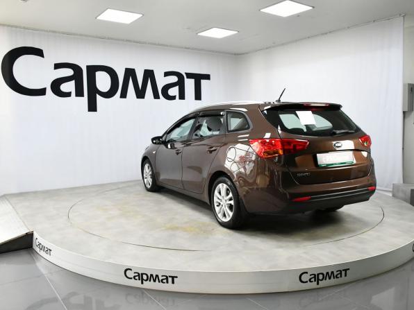 Kia Ceed II с пробегом 2013 года, цена 997 000 рублей, 230000 км, универсал, Автокод Объявления