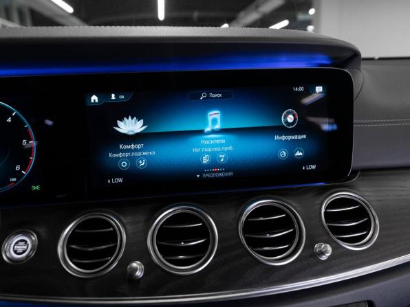 Mercedes-Benz E-Класс V (W213 S213 C238) Рестайлинг с пробегом 2020 года, цена 3 980 000 рублей, 111211 км, седан, Автокод Объявления