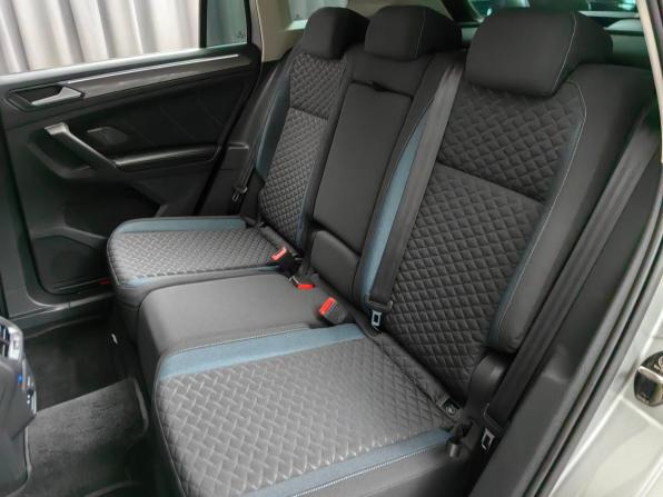 Volkswagen Tiguan II с пробегом 2019 года, цена 1 815 000 рублей, 204000 км, внедорожник, Автокод Объявления