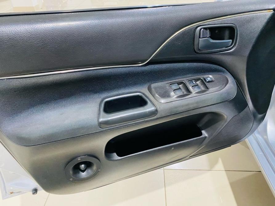 Mitsubishi Lancer IX Рестайлинг Миасс  - изображение 17