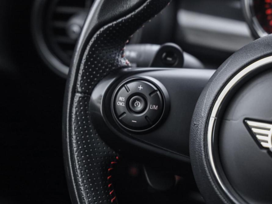 Mini Hatch III (F55/F56) Рестайлинг Санкт-Петербург  - изображение 13