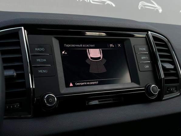 Skoda Karoq I с пробегом 2021 года, цена 2 659 300 рублей, 30936 км, внедорожник, Автокод Объявления