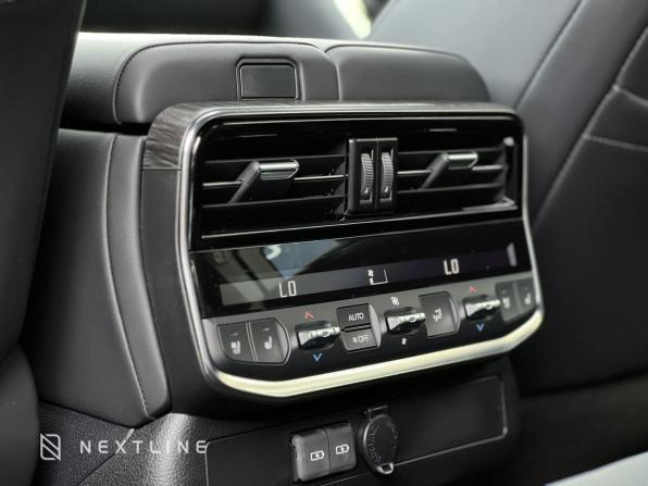 Новый Toyota Land Cruiser 300 Series 2026 года, цена 17 490 000 рублей, внедорожник, Автокод Объявления