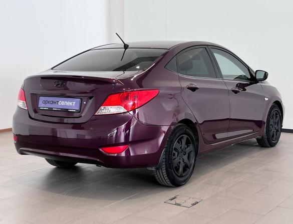 Hyundai Solaris I с пробегом 2011 года, цена 665 000 рублей, 170286 км, седан, Автокод Объявления