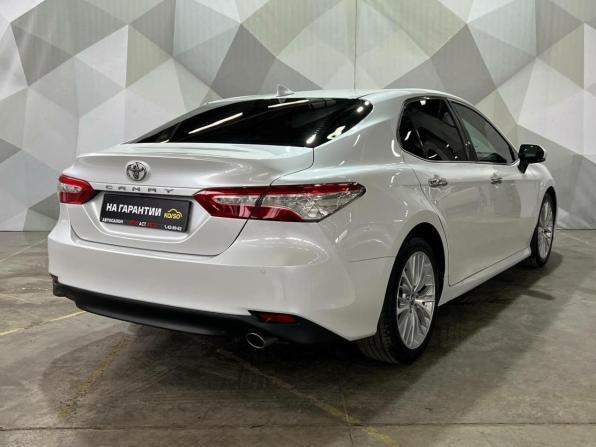 Toyota Camry VIII (XV70) с пробегом 2018 года, цена 2 395 000 рублей, 137000 км, седан, Автокод Объявления