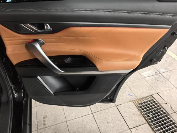 Changan CS95 I Рестайлинг 2 с пробегом 2023 года, цена 2 670 000 рублей, 72800 км, внедорожник, Автокод Объявления