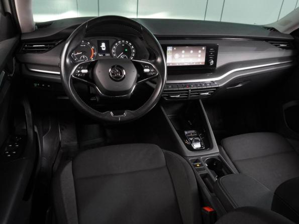 Skoda Octavia IV (A8) с пробегом 2021 года, цена 2 399 000 рублей, 109919 км, лифтбек, Автокод Объявления