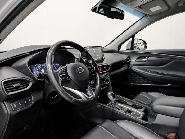 Hyundai Santa Fe IV с пробегом 2018 года, цена 2 725 000 рублей, 133586 км, внедорожник, Автокод Объявления