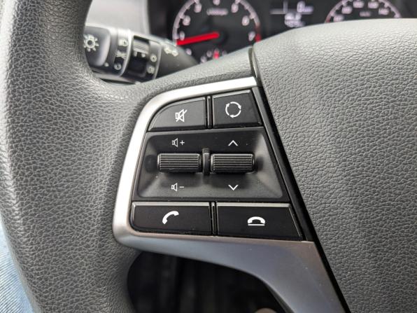 Hyundai Solaris II Рестайлинг с пробегом 2022 года, цена 1 650 000 рублей, 36867 км, седан, Автокод Объявления