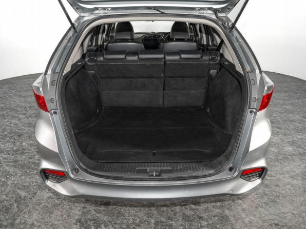 Honda Shuttle II с пробегом 2015 года, цена 1 065 000 рублей, 165838 км, универсал, Автокод Объявления